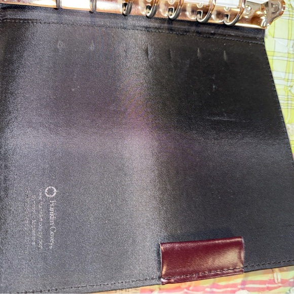 Franklin Covey Starter Binder - Picture 11 of 16